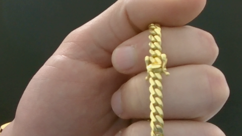 Manilla de hombre Cuban link italy 10k Size size 5mm 8in Weight 14.70g