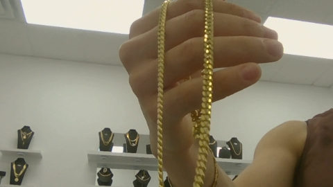 Cadenas cubanas Cuban link italy 10k Size 20in 5mm Weight 35.26g