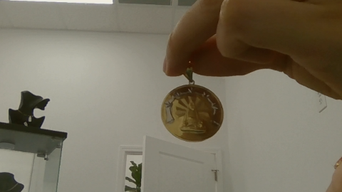 Dijes Medalla Santo Caridad medium dos tonos 10k Weight 3.36g