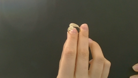 Anillos de mujer Fancy sencillo cruzado with zirconia 10k Zirconia small Size Size 9 Weight 1.34g