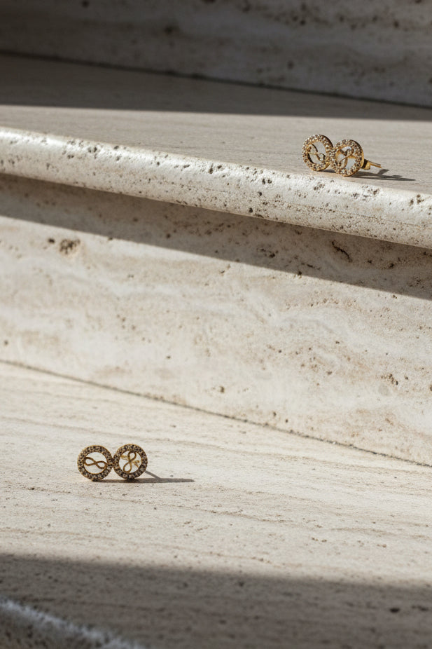 Pendientes signo infinito